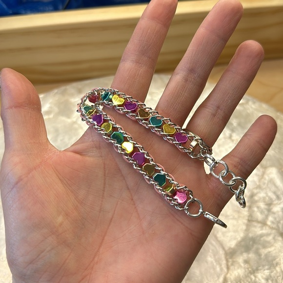 Woven chain heart bracelet - Picture 7 of 7
